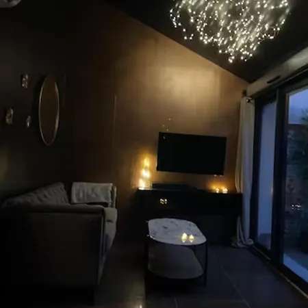 Hébergement de vacances Insolite Escapade Avec Privatif *